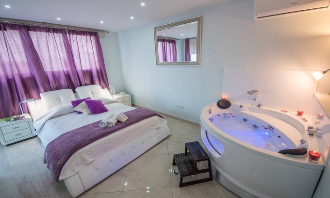 Larnaca Appartement | Mesogios House Suites