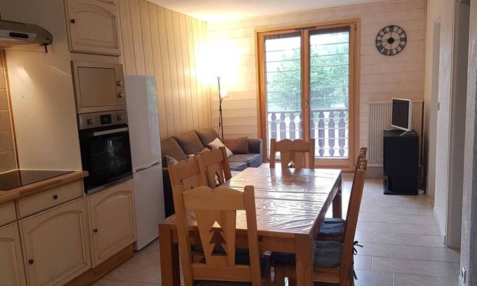 Metabief Appartement | METABIEF -GENEVRIERS - Bat Les Gentianes Appartement 6 Pers