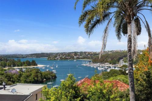 Seaforth Maison | MetaWise Luxe 6 Bed Ocean View Family Home in Seaforth