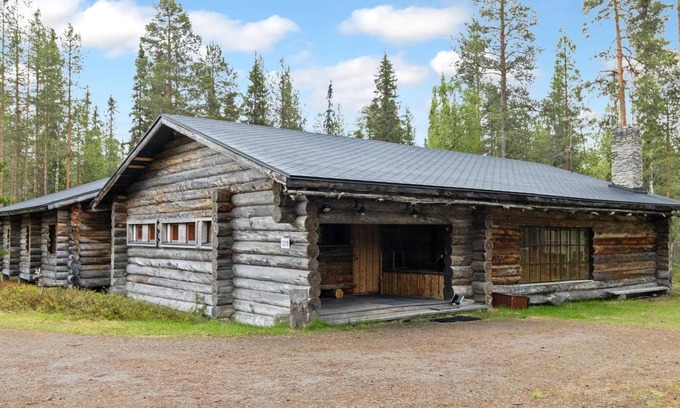 Luosto Maison | Metsä-luosto by Interhome