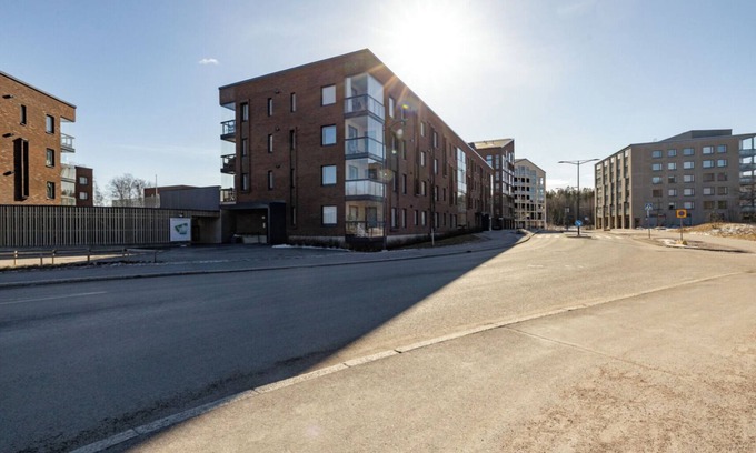 Espoo Appartement | Metsämansikan helmi