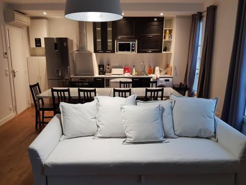 Vignerons Appartement | Meublés de Tourisme à Vincennes