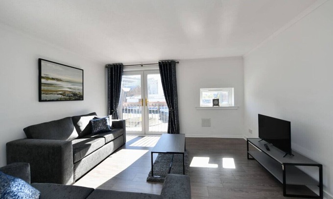 Ayr Appartement | Mews House - Centrally Located Spacious Maisonette Apartment Walking Distance From Ayr Beach