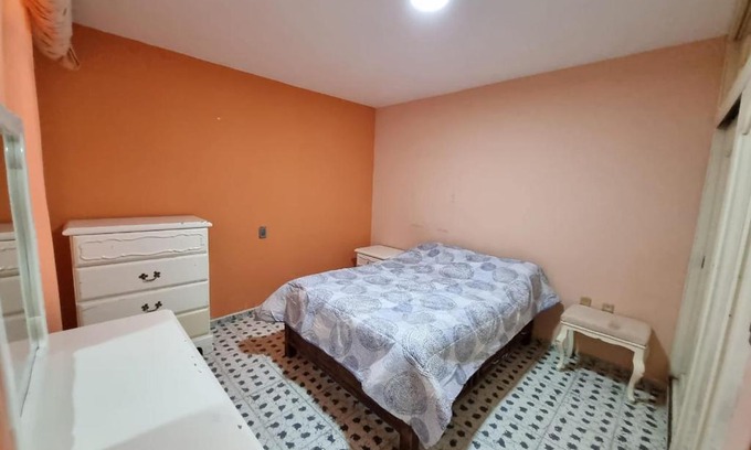 Uriangato Appartement | Mi casa cerca a la línea divisoria