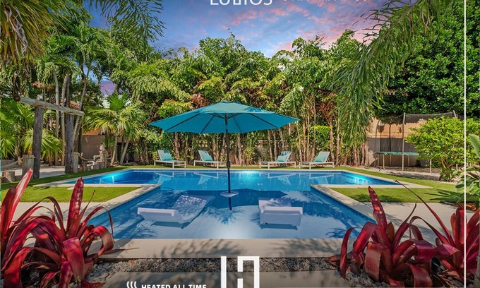 Flagami Maison | Miami 8BR Mansion w/ Pool & Playground