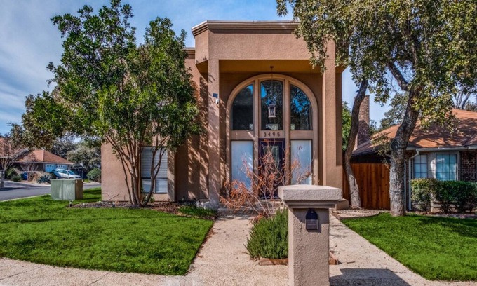 Wetmore Maison | Miami Style House in San Antonio
