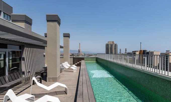 Sant Adria de Besos Hôtel | Micampus Barcelona