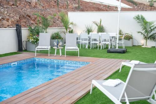 Tiberias Appartement | Michaelangelo Luxury Garden Apartment with Private Pool