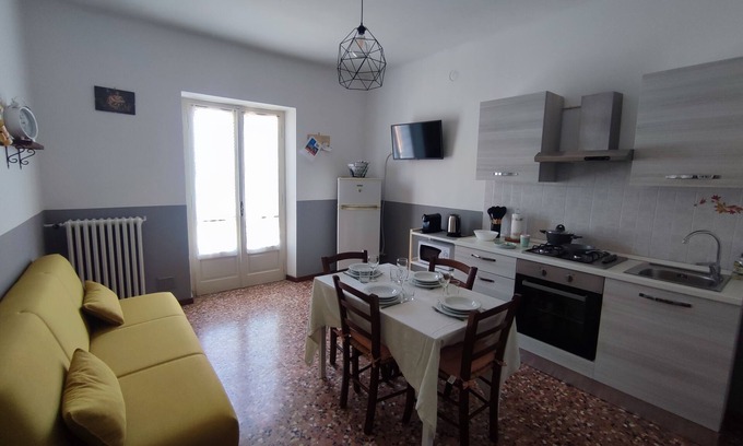 Mascarelli Appartement | Michelangelo - spacious apartment with view in La Morra