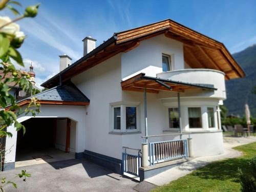 Imst Maison | Michls Villa Modern retreat"