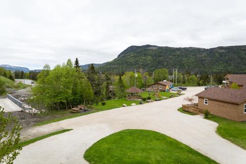 Glenburnie-Birchy Head-Shoal Brook Cabine | Middle Brook Cottages & Chalets