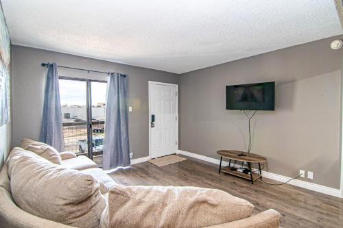 Midland Appartement | Midland Condo With Pool