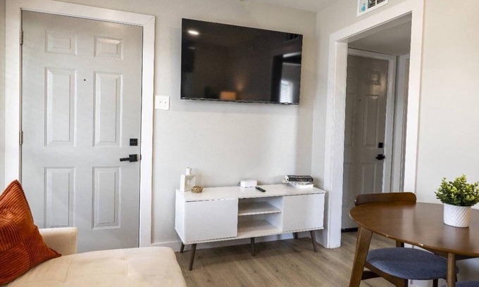Medical District Appartement | Midtown Apartment 1BR in Memphis