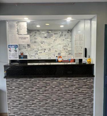 Englewood Hôtel | Midtown Lodge