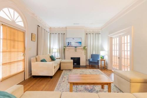 Columbus Maison | Midtown Magic- Main house- 10mins to Downtown