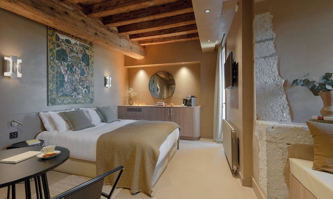 Perouges Hôtel | MiHotel - Cité Médiévale de Pérouges