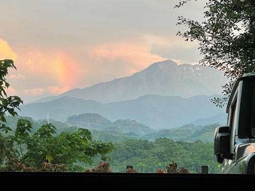 Emei Maison | Mihu Mountain Bed and Breakfast