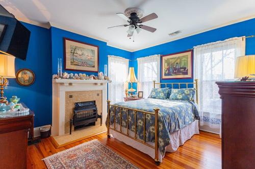 Franklin Park Maison | Mike & Allen's Place on the Park 1