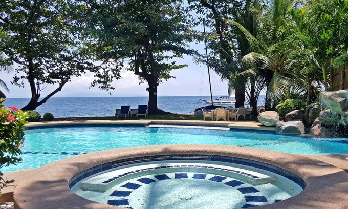 Dauin Station Balnéaire | Mike's Dauin Beach Resort