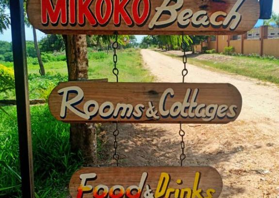 Bagamoyo Lit Et Petit-Déjeuner | Mikoko Beach & Cottages