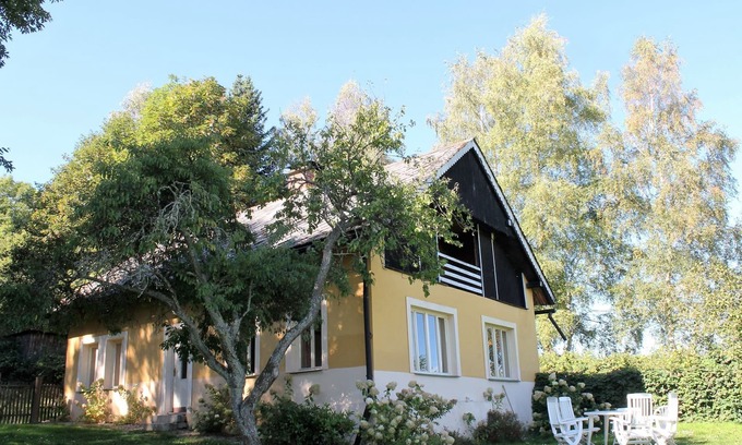 Milire Maison | Maison familiale Milíře Garden