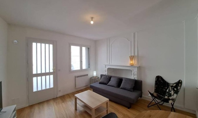 Barbatre Appartement | Milan - Au Milieu des Maisons de Champagne