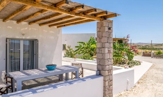 Milos Appartement | Milis House I - Charming 2-bedroom apartment in beautiful Milos