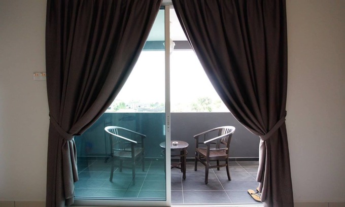 Taman Nyior Setali Maison | Millenium Maison Home