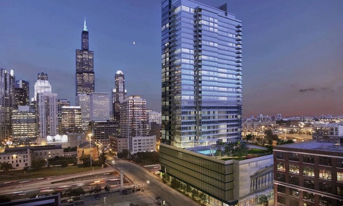 Downtown Chicago Appartement | Luxe 3 lits / 2. 5Bath Apt w / Million Dollar Skyline Views! Garage inclus!