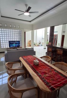 Ngemplak Maison | Mindy Homestay