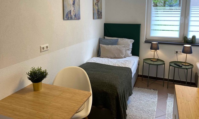 Obersulm Appartement | Mini Appartement - Chambre 12 - Gästehaus Lamm