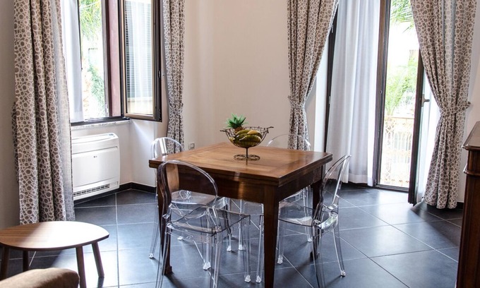 Brindisi Histotic Center Appartement | Mini appartements dans le centre de Brindisi Corso Garibaldi