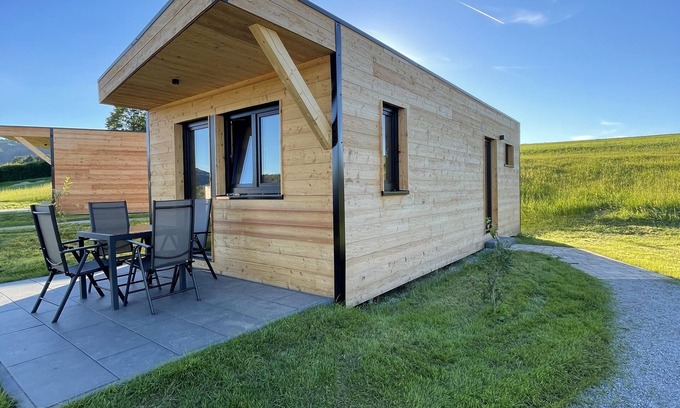Edertal Chalet De Ski | Mini chalet on Lake Edersee with 2 bedrooms