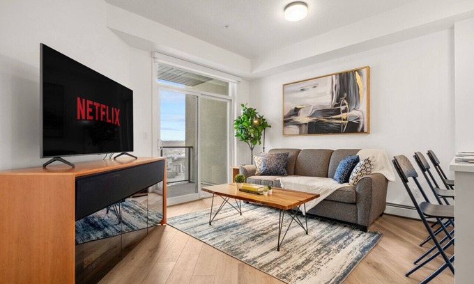 Springbank Hill Appartement | Aspen Modern Suite » Fully Equipped Kitchen » AC