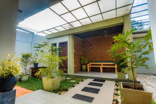 Thalawatugoda Cabine | Minthara Holiday Home & Restaurant
