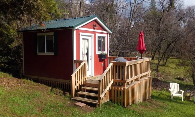 Pinehurst Cabine | Minutes to Sequoia & Kings Canyon Nat'l Parks Wi Fi, & No Cleaning Fee