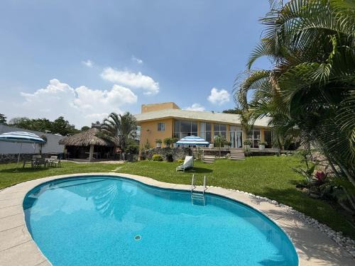 Tres de Mayo Maison | Mirador de Águila