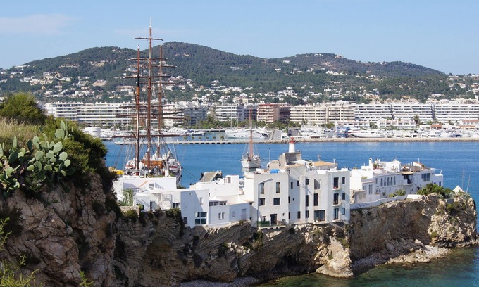 Ibiza City Centre Hôtel | Mirador de Dalt Vila – Relais & Chateaux