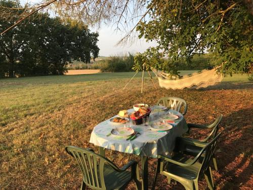 Lussan Maison | Mirelaure, Havre convivial au cœur de 32 hectares