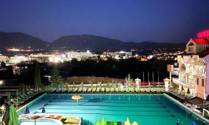 Mjull-Bathore Hôtel | Misk Resort Hotel