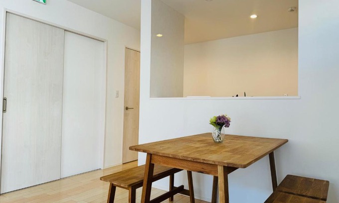 Nakano Appartement | MISTEL