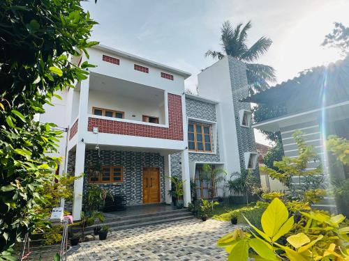 Nallur Maison | Mithra Holiday Home