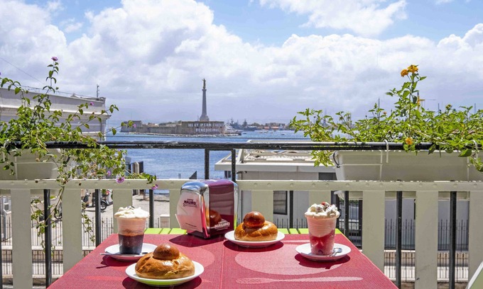 Province of Messina Lit Et Petit-Déjeuner | Miti dello Stretto B&B