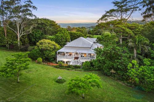 Flaxton Maison | Mitta Glen Guesthouse