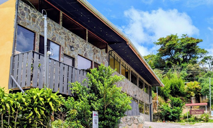 Monteverde Hôtel | Miztli Lodge & Adventures