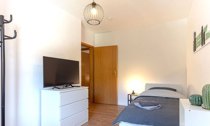 Luedenscheid Appartement | Mk06 - Schöne 3 Zimmer Monteurwohnung in Lüdenscheid, 55qm, 3 Zimmer, Max. 4 Personen