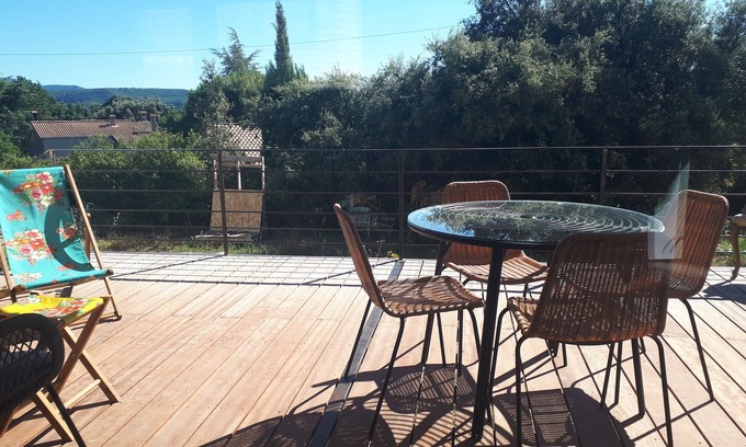 Apt Maison | Terrasse suspendue d'une Mob