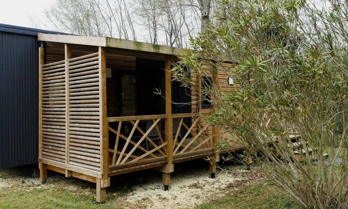 Sadirac Maison | Mobil-Home Laurier 3 Rooms 4 People Air-conditioned + TV 2sdb