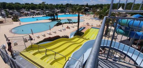 Vias Maison | Mobil-Home VA 04 à Vias - La Carabasse - Camping Siblu avec piscine
