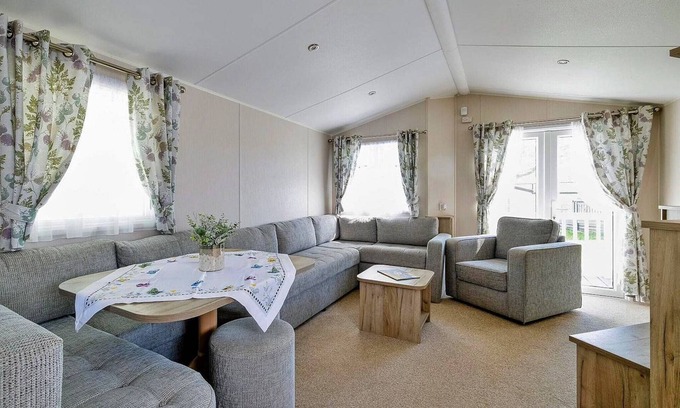 Cowes Maison | Mobile Home Isle of Wight near Thorness Bay